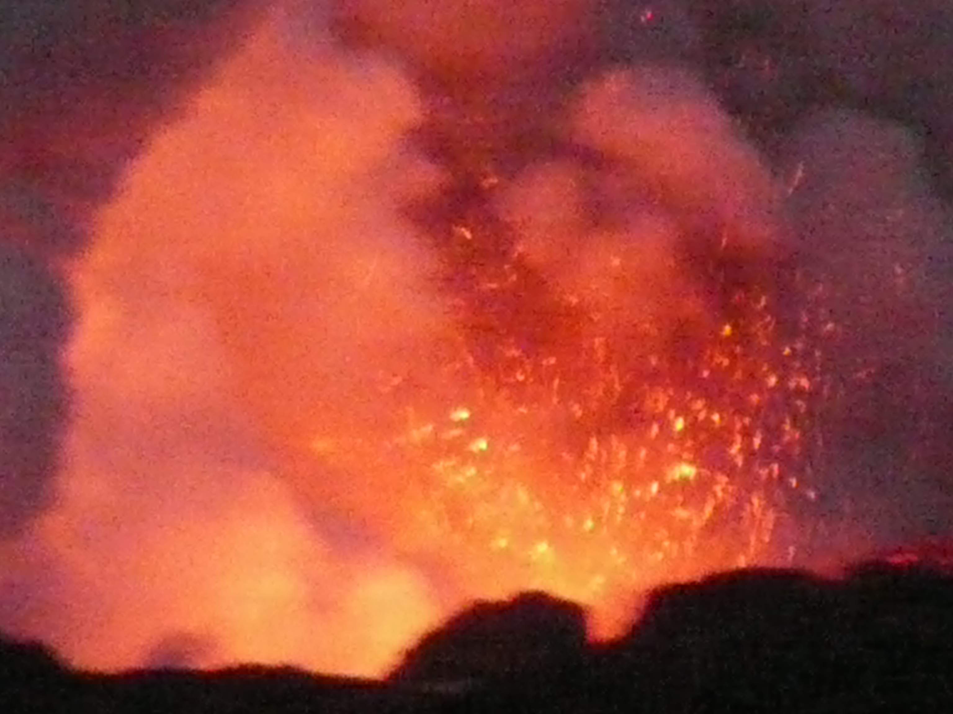 USGS webcam footage of Kilauea Volcano eruption on Hawaii Island